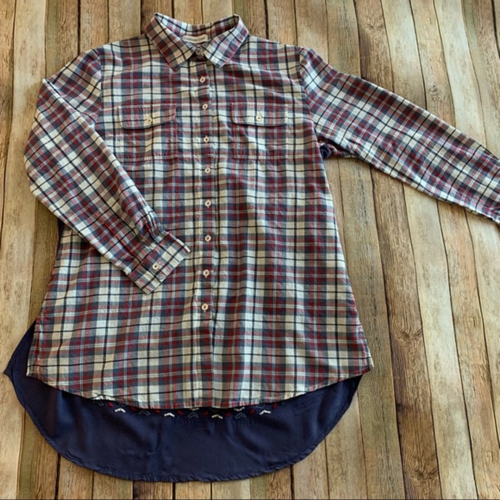 Coldwater Creek women’s embroidered plaid button down shirt | size medium